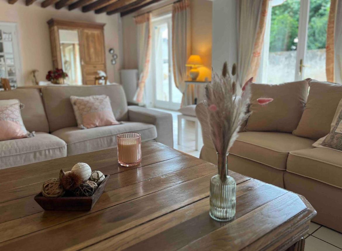 Chambres A La Maison Hermitage Aincourt 外观 照片