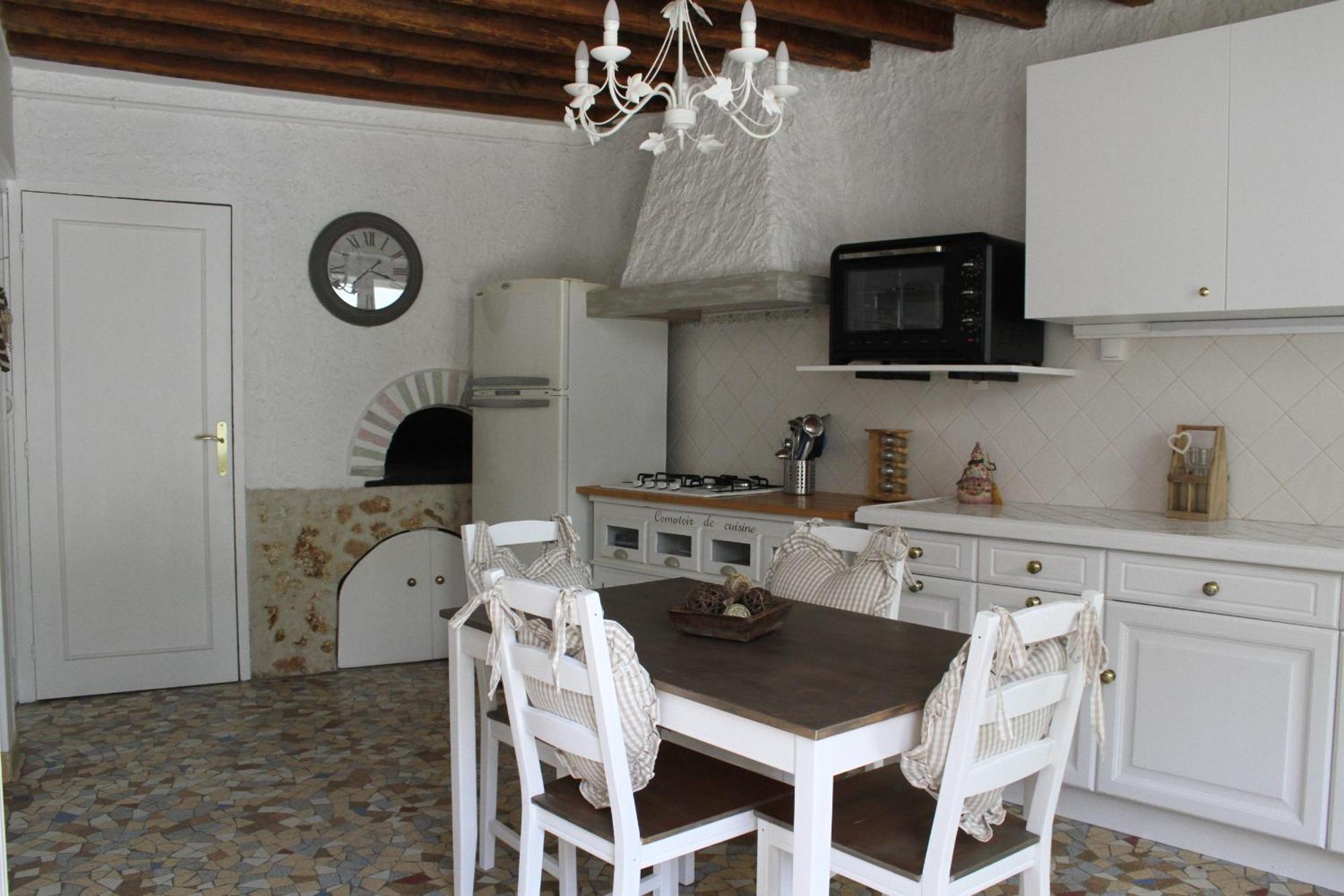 Chambres A La Maison Hermitage Aincourt 外观 照片